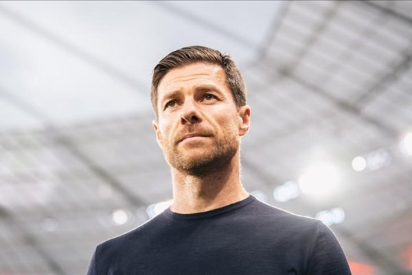 配资炒股公司 皇马不会前往安菲尔德踩场，阿隆索：这样不会被200台摄像机包围